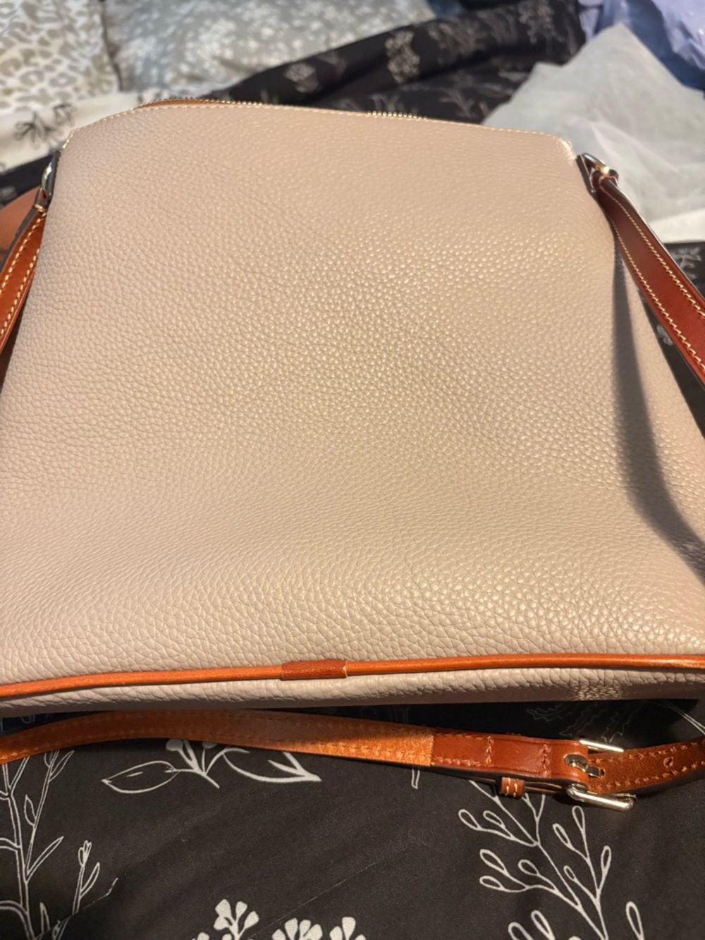 Dooney & Bourke Cream Pebble Leather Crossbody with Brown Trim - Picture 2 of 5